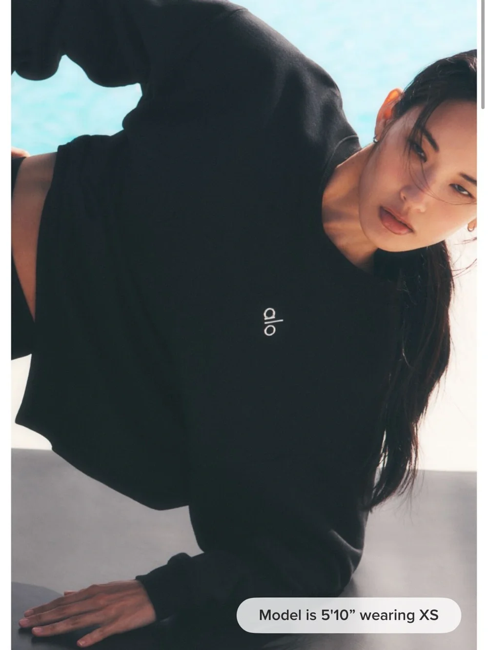 Alo Women’s Black accolade Crewneck Sweatshirt NWOT size XS